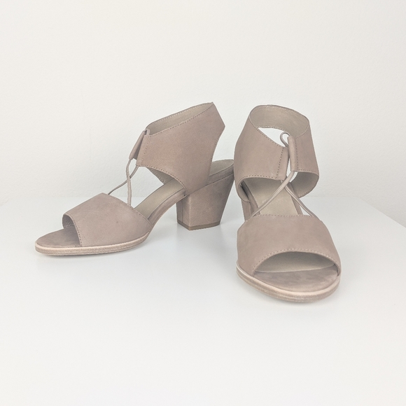 eileen fisher doe sandal